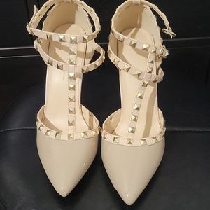 Stiletto heels size 9